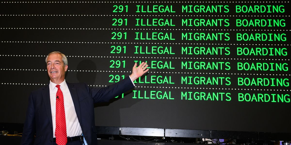 Reform UK eyes VISA BANS for Pakistan and Afghanistan under plan to deport 600,000 illegal migrants Reform UK eyes VISA BANS for Pakistan and Afghanistan under plan to deport 600,000 illegal migrants