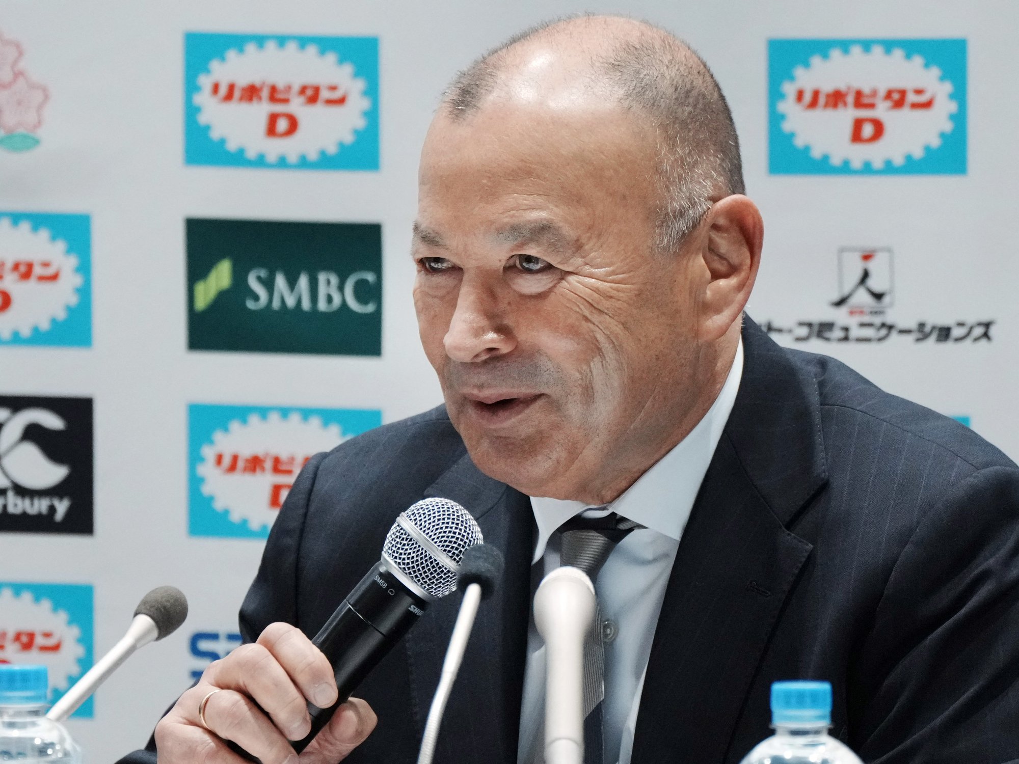 Eddie Jones blames Steve Borthwick over England slump after 'uncharacteristic' comment before Six...