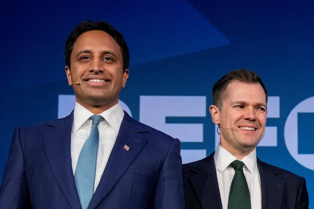 Robert Jenrick tried to 'destroy' Zia Yusuf just months before defecting to Reform, leaked messages show