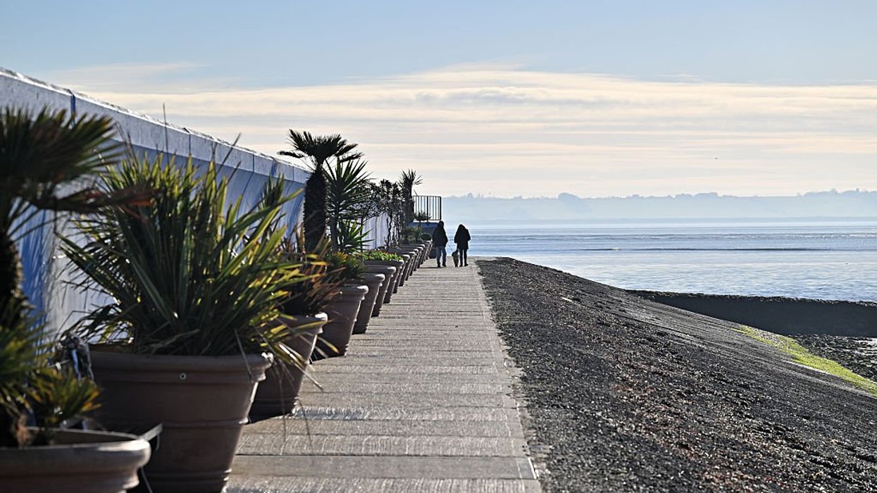 UK weather: Britain may feel ‘more like autumn’ as winter-to-spring gears grind into action to deliver sunshine