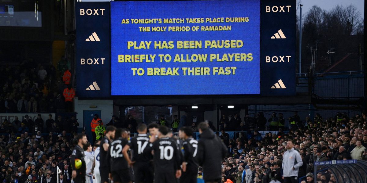 Leeds United brand fans who booed during Ramadan stoppage as ‘disappointing’ Leeds United brand fans who booed during Ramadan stoppage as ‘disappointing’