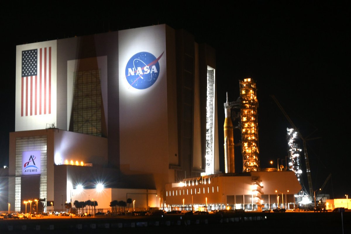 Nasa 'cancels' Artemis III moon landing as space agency issues update on latest lunar mission