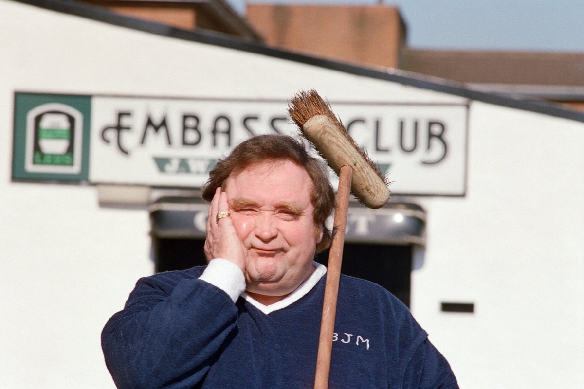 Bernard Manning's iconic club set to close in just weeks ahead of demolition