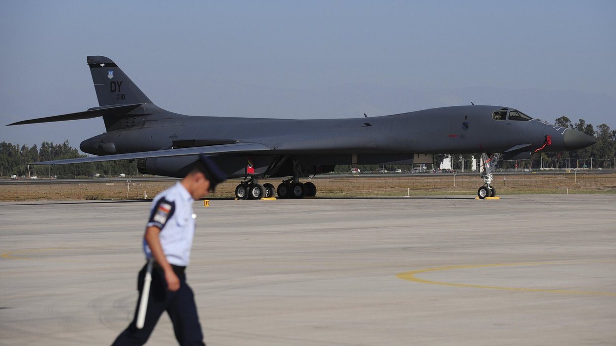 US bombers to arrive in Britain within days ahead of critical Iran mission