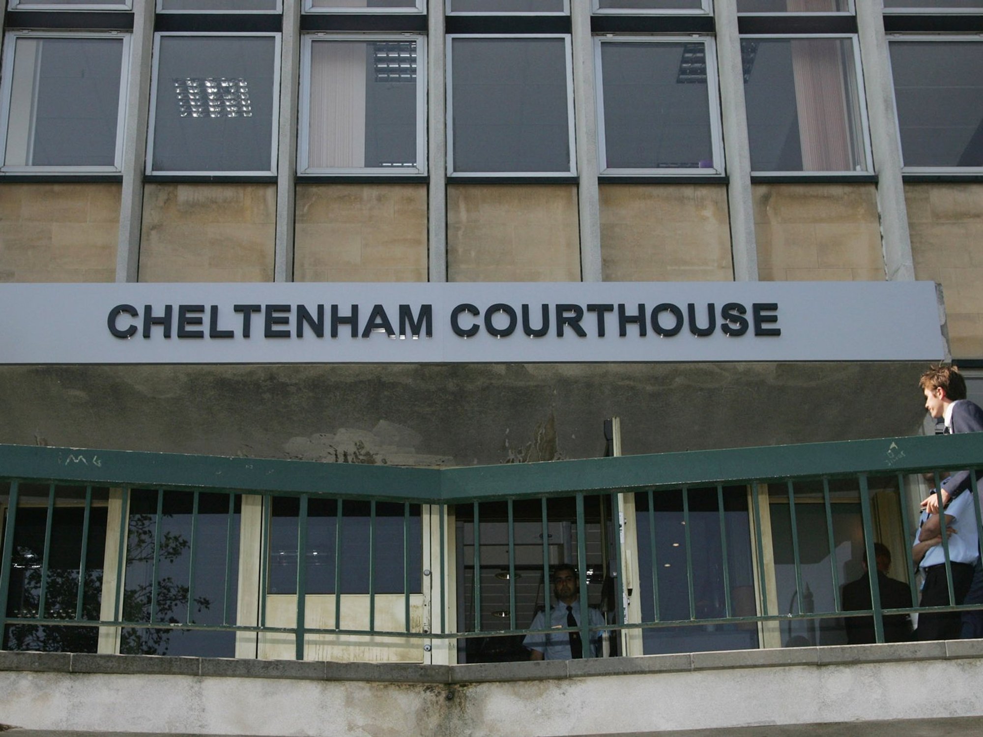 Benefits fraudster dodges jail after lawyer blames mental health for £70,000 stolen from DWP