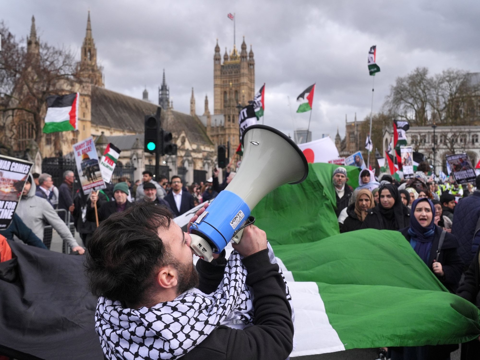 Minister goes public as she urges Shabana Mahmood to ban Iran ‘hate march’