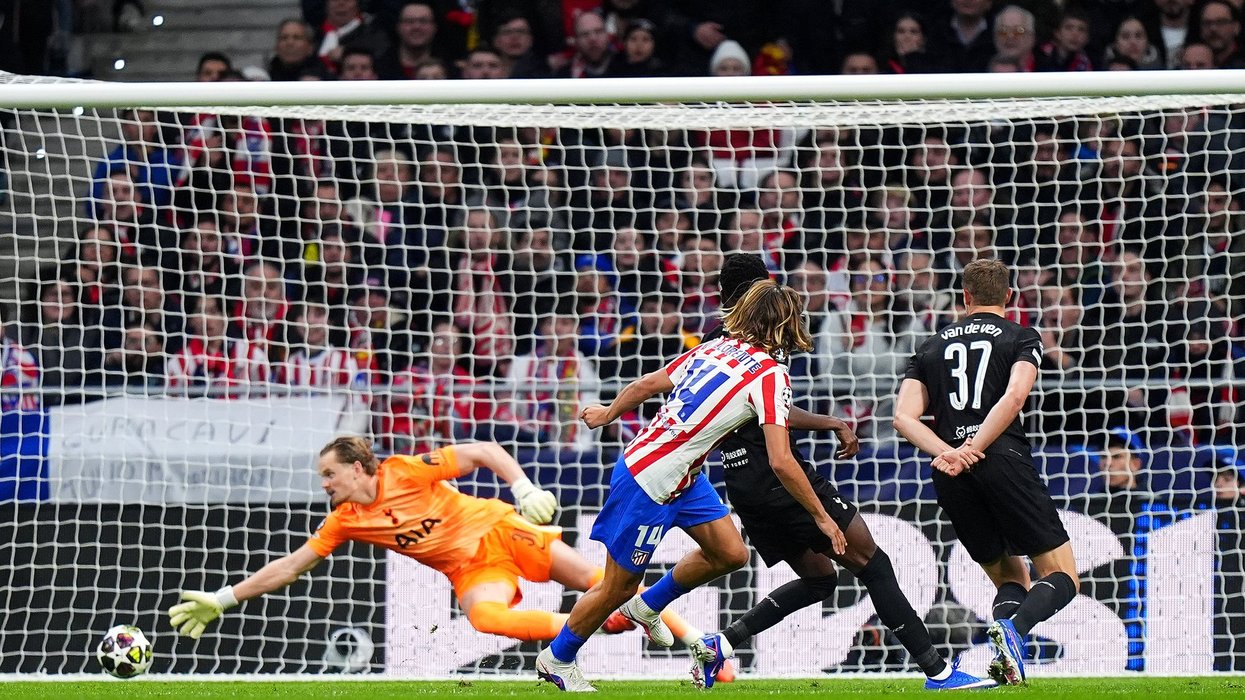 Igor Tudor's bold decision backfires immediately after Tottenham make glaring errors vs Atletico