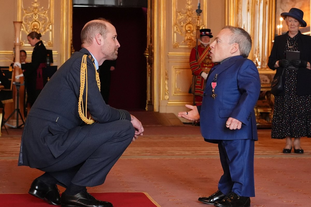 Harry Potter and Star Wars legend receives honour from Prince William