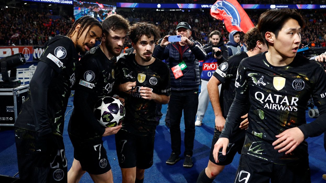 Chelsea capitulate against PSG after defensive howlers to all but end Champions League campaign