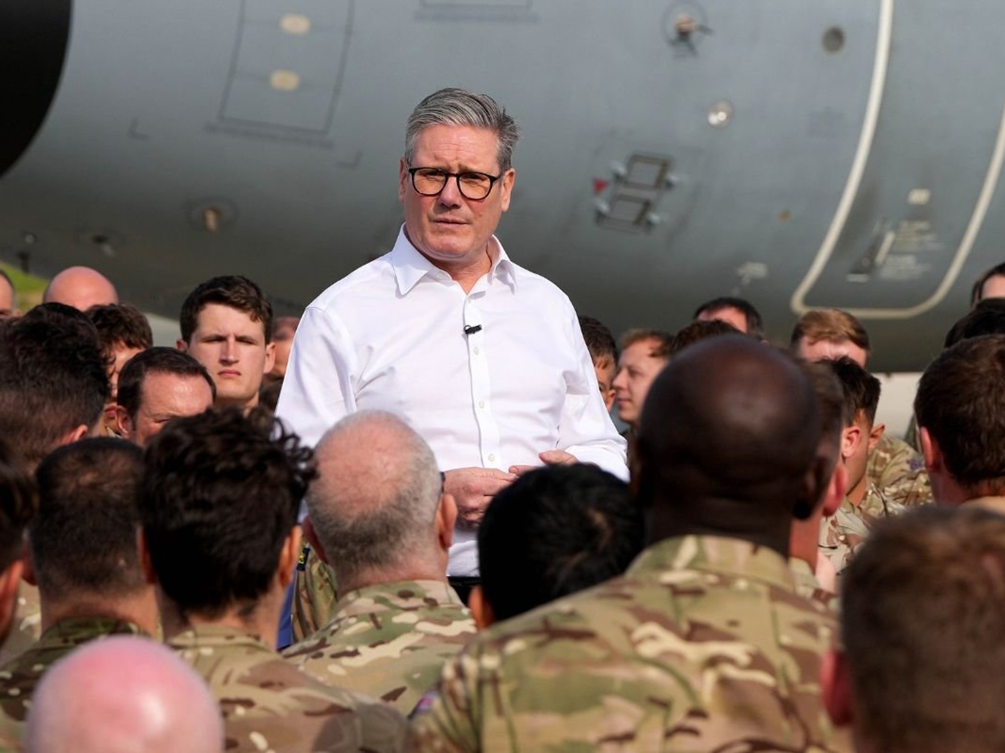 Keir Starmer clashes with defence chief over 'disastrous' failure to send warship to Iran