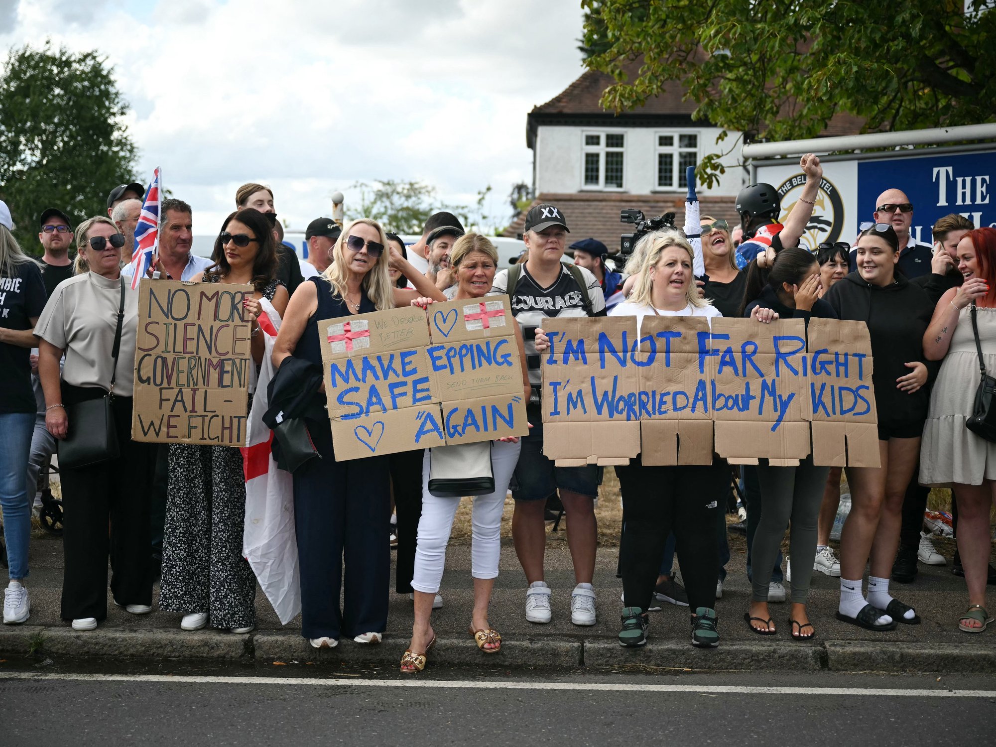 POLL: Is this Government out of touch with the public on immigration? YOU DECIDE