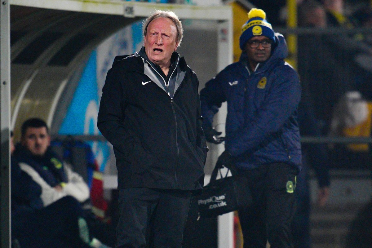 Neil Warnock, 77, set to resign as Torquay manager after two weeks with replacement decision already made
