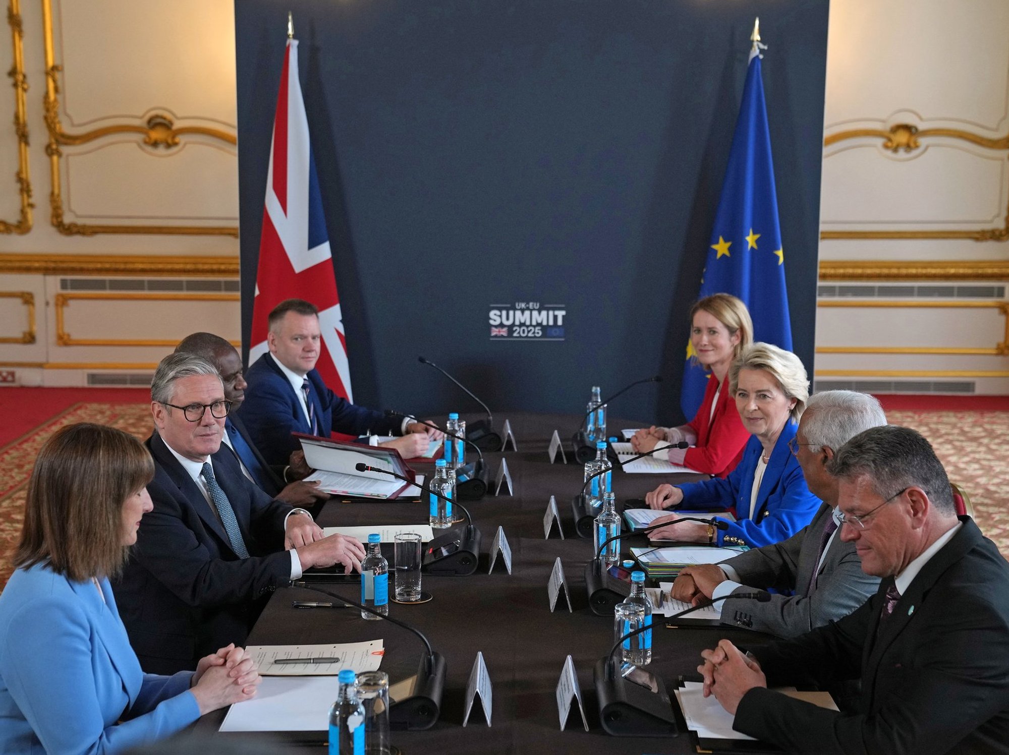 Labour rebels risk throwing open Britain’s borders by flirting with 'ill-thought-through' EU reset plan