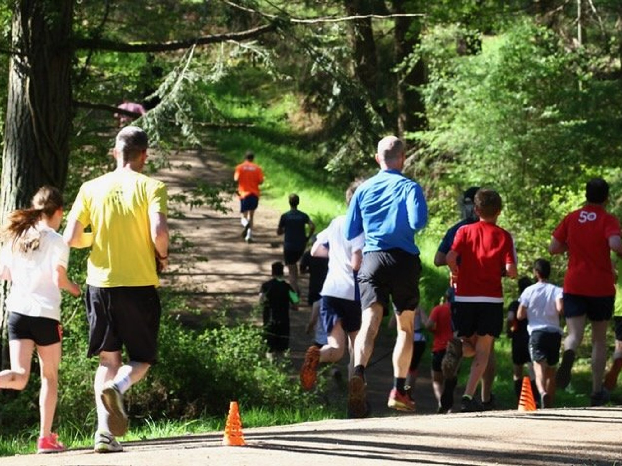 Girl, 9, hailed as rising star after running 5k in under 20 minutes