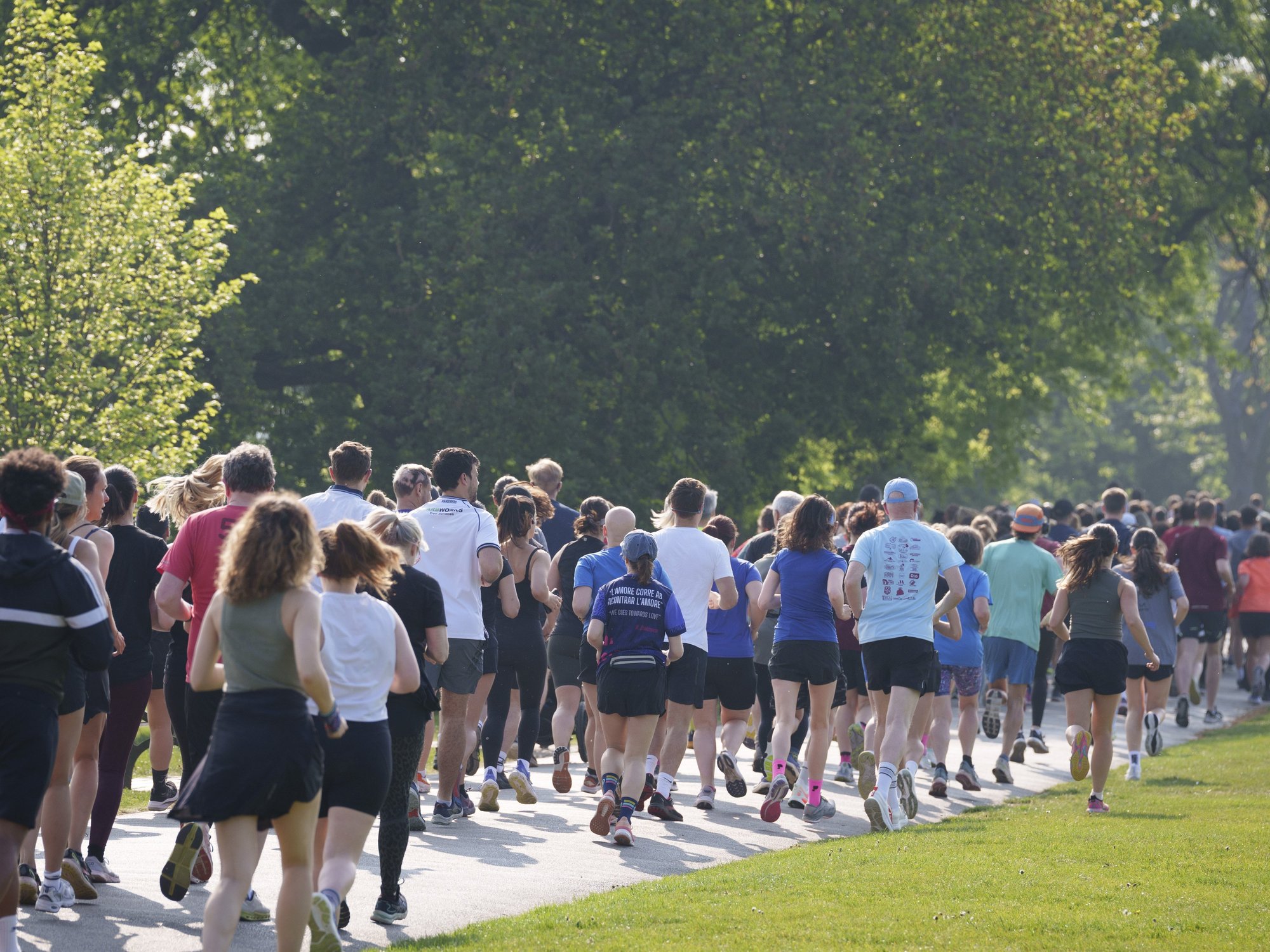 Girl, 9, hailed as rising star after running 5k in under 20 minutes