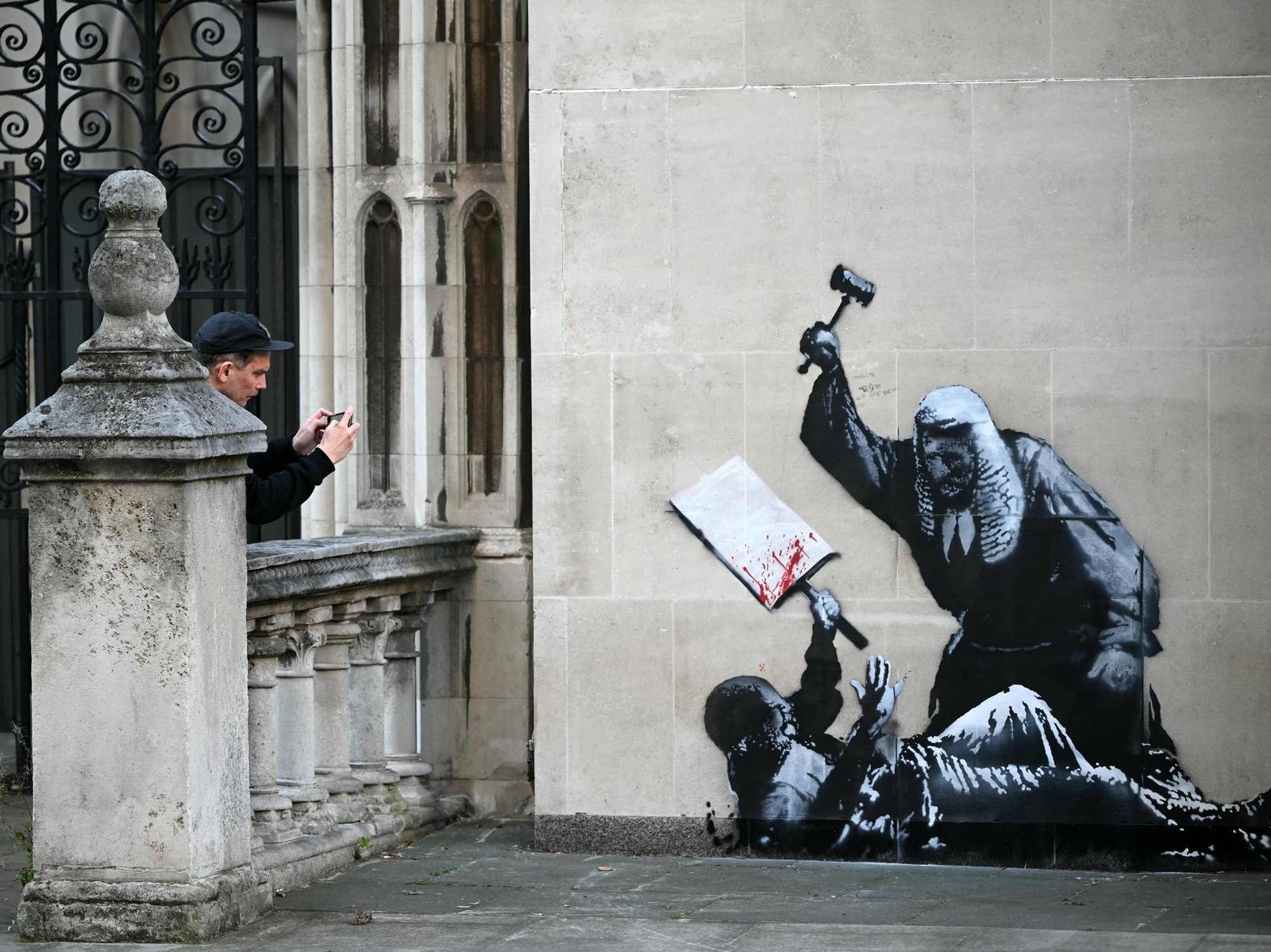 Banksy's true identity finally revealed after arrest record unearthed