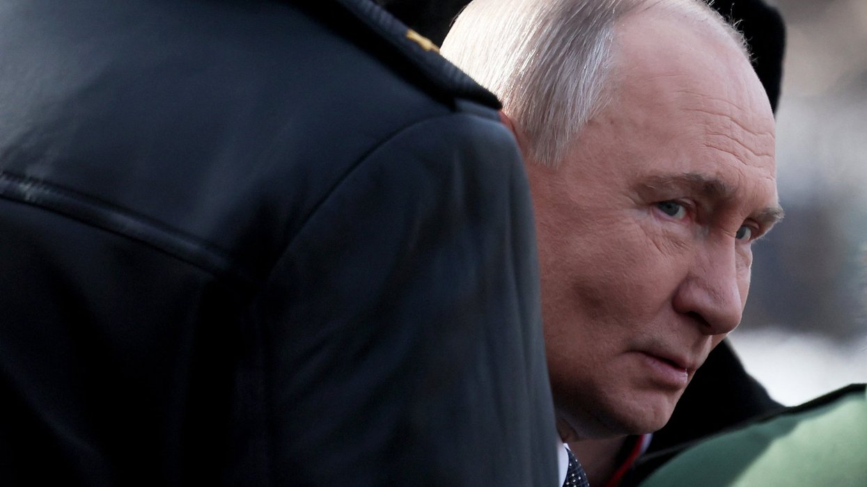 'Put Vladimir Putin on trial - his war is going nowhere' blasts Kremlin loyalist in latest humiliation for President