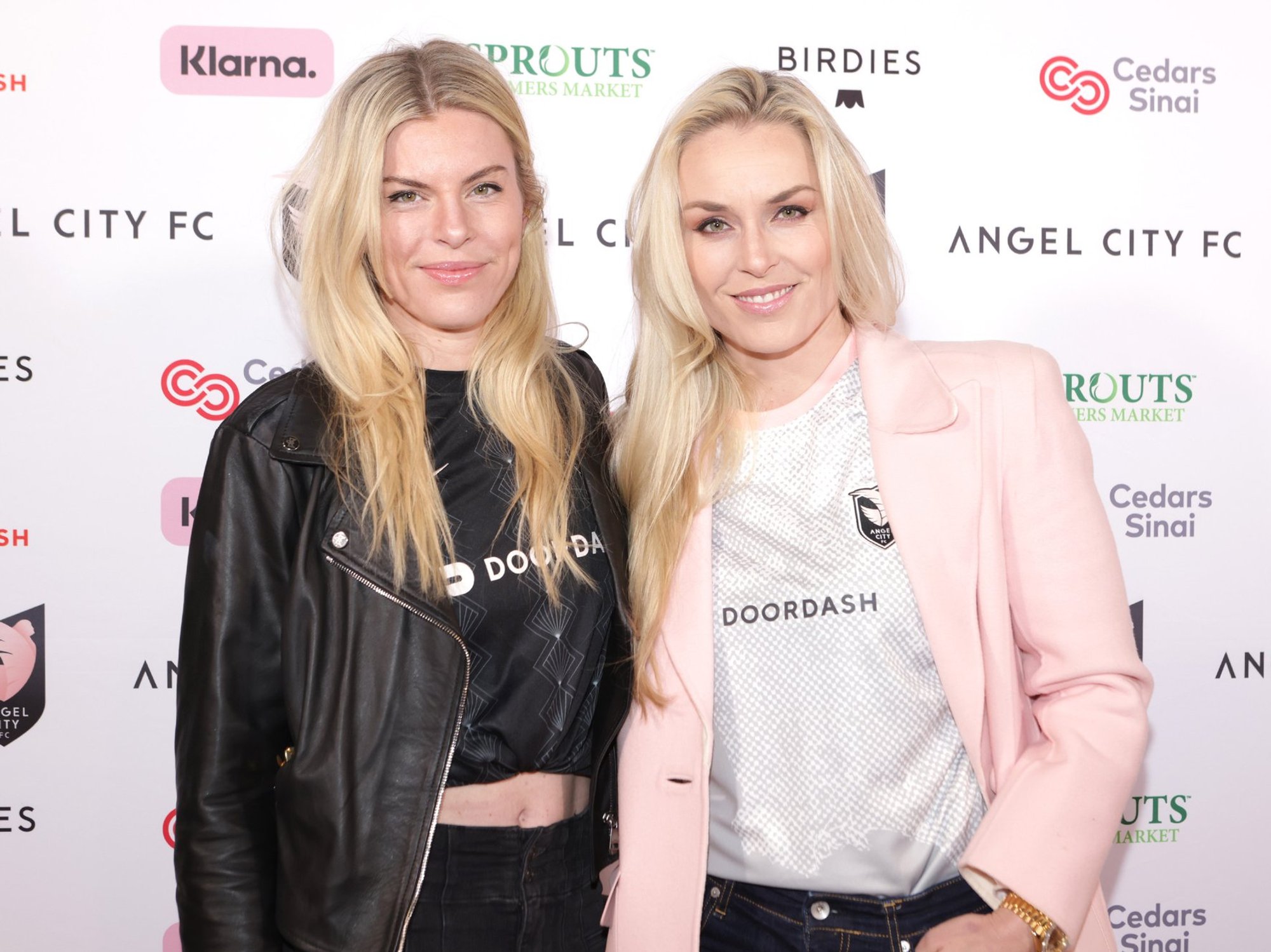 Lindsey Vonn's sister suffers same injury as Winter Olympics icon in freak twist of fate