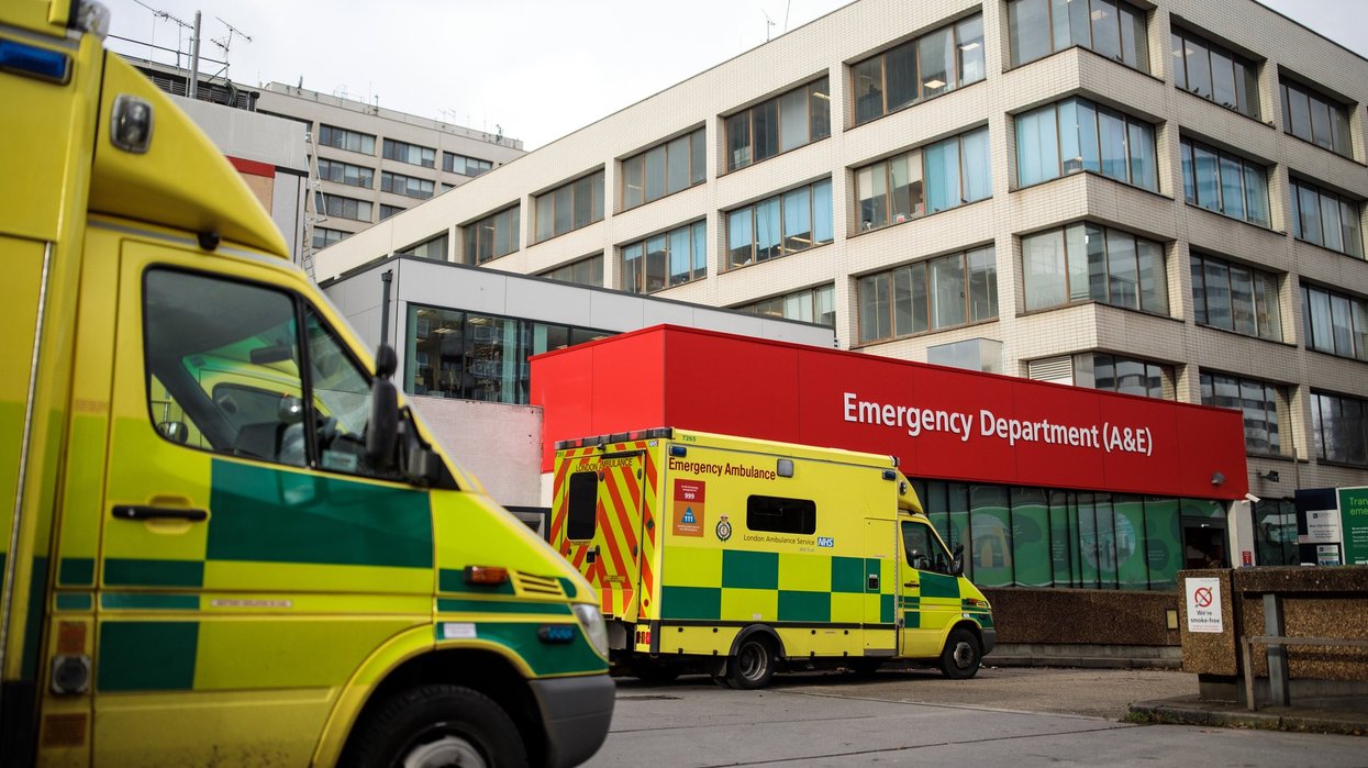 Four-in-10 women with ovarian cancer diagnosed after emergency dash to hospital