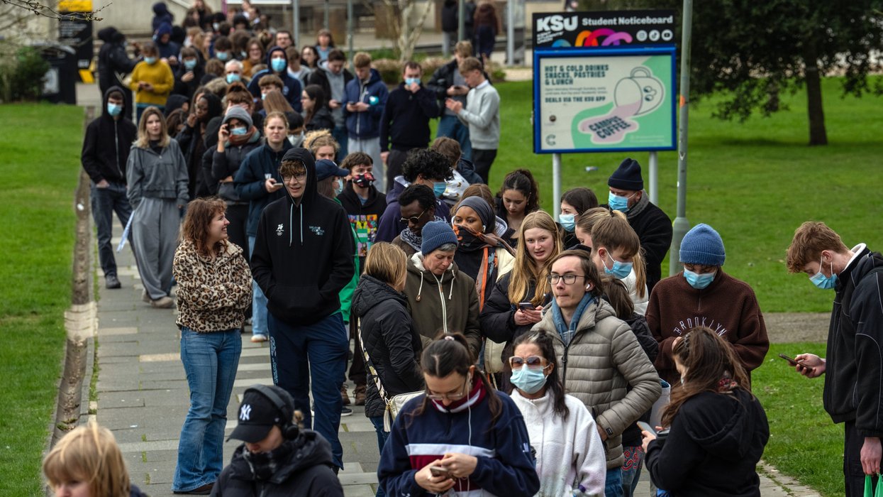 Meningitis cases rise to 34 as officials rush to vaccinate thousands amid Easter spread fears