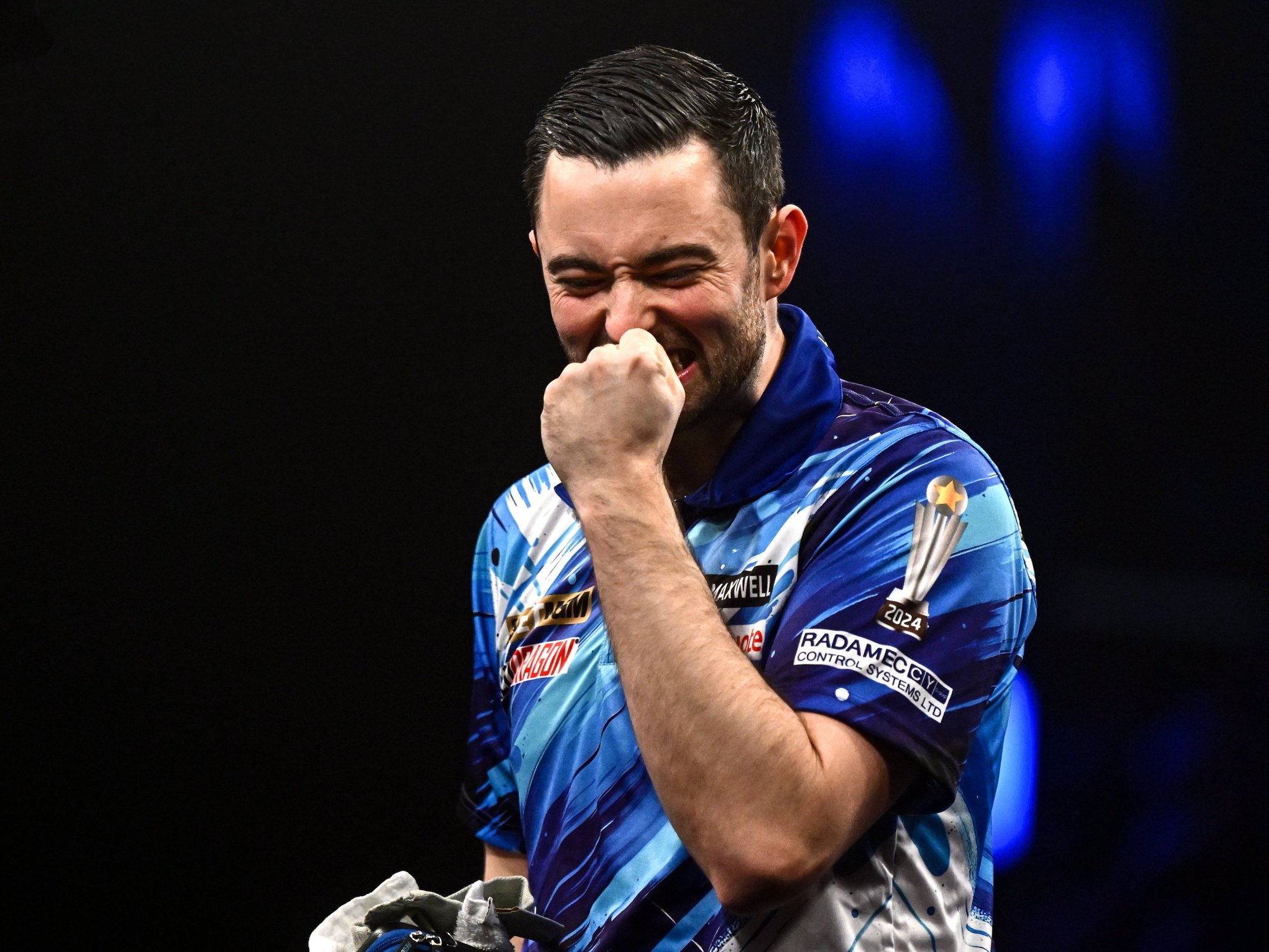 Luke Humphries aims dig at influencer after winning £35,000 with title triumph