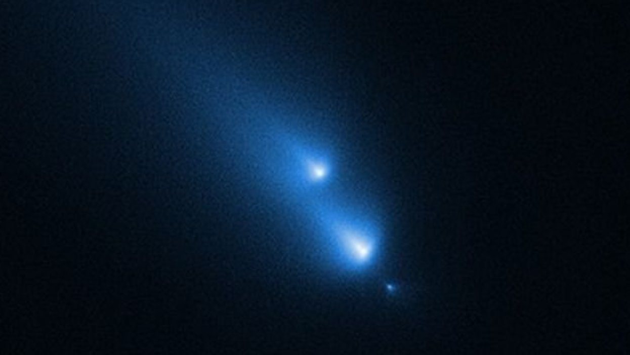 Comet disintegration allows astronomers to see more detail than ever before