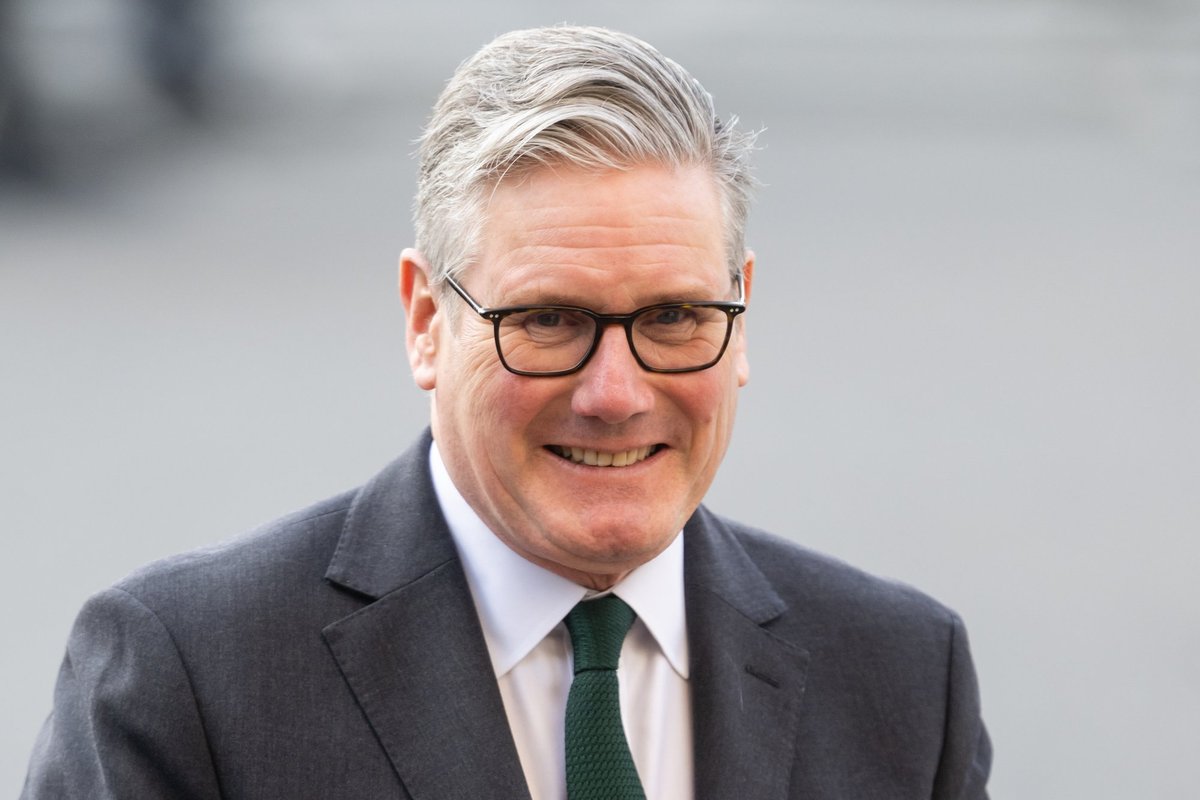 Labour to trial new internet restrictions on 300 teenagers in test run for nationwide plans