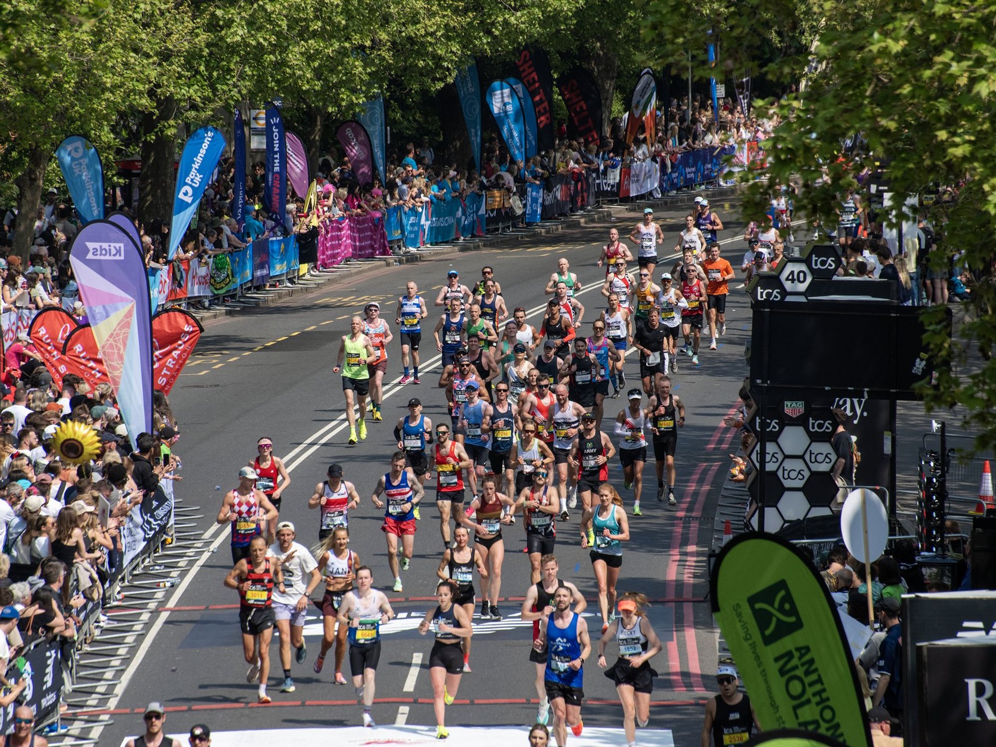 London Marathon set to break tradition in major change to go ahead next year