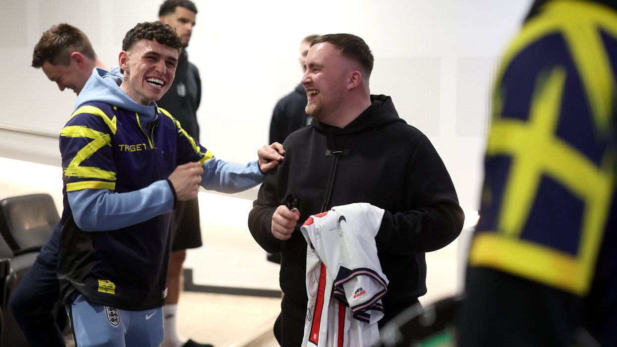 Luke Littler makes surprise appearance at England camp - and thrashes them at darts