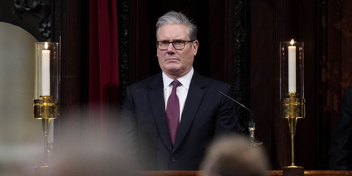 Labour to axe 800 councillors and shut down 43 councils in massive local government crackdown Labour to axe 800 councillors and shut down 43 councils in massive local government crackdown