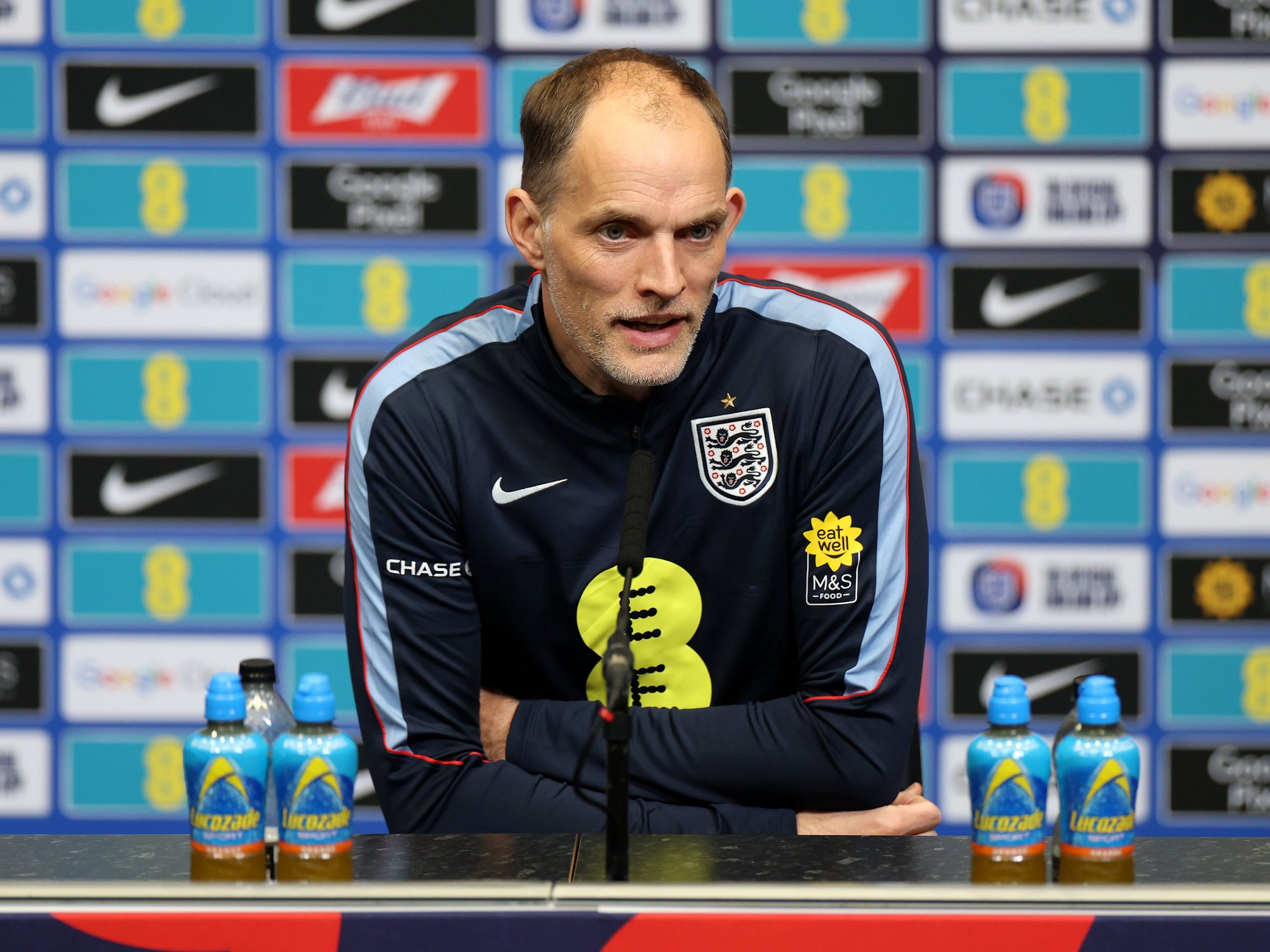 Thomas Tuchel tells England star he needs to 'clear the air' with teammates ahead of Uruguay match