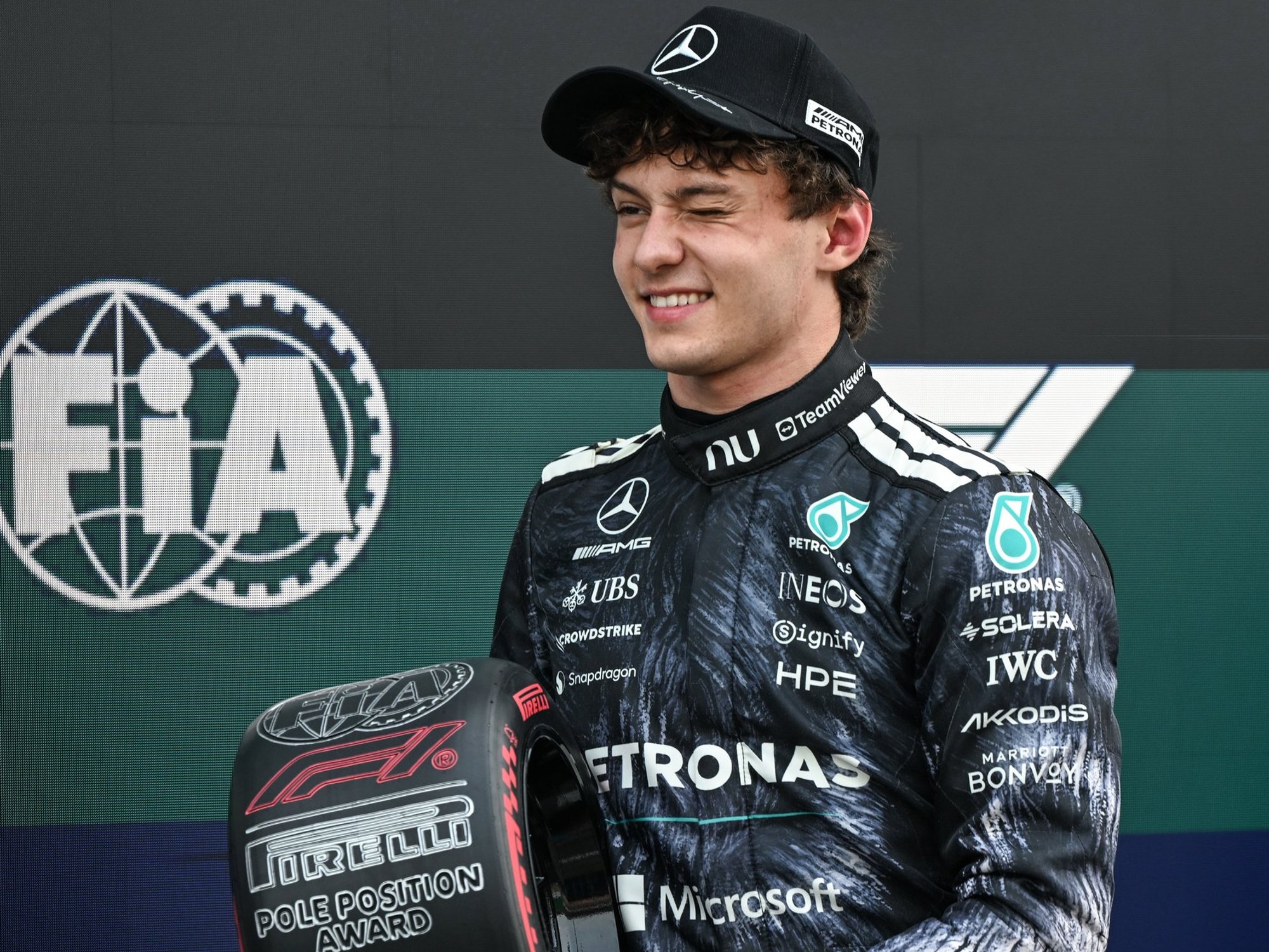 Kimi Antonelli sends message after beating George Russell to clinch pole for Japanese Grand Prix