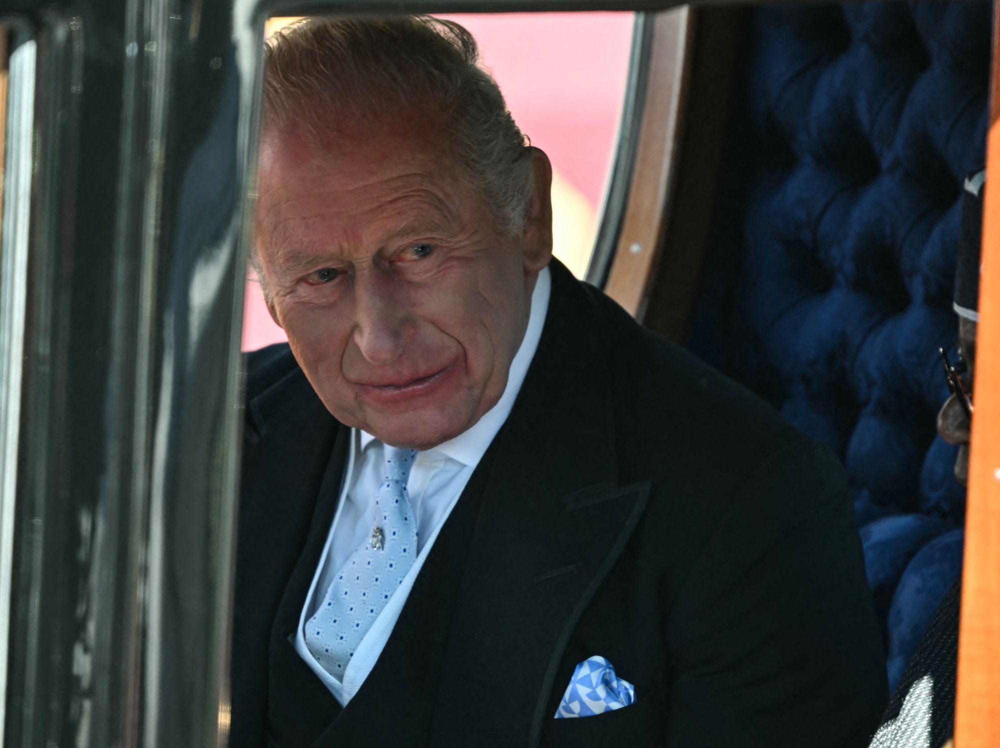 King Charles plunges Buckingham Palace into complete darkness