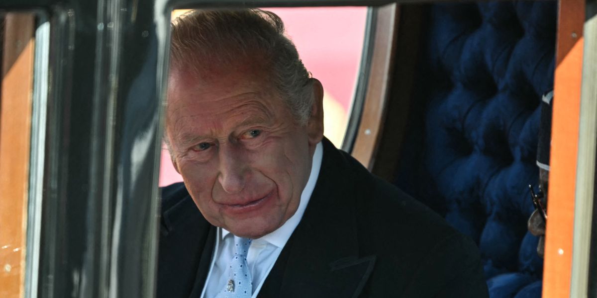 King Charles plunges Buckingham Palace into complete darkness King Charles plunges Buckingham Palace into complete darkness