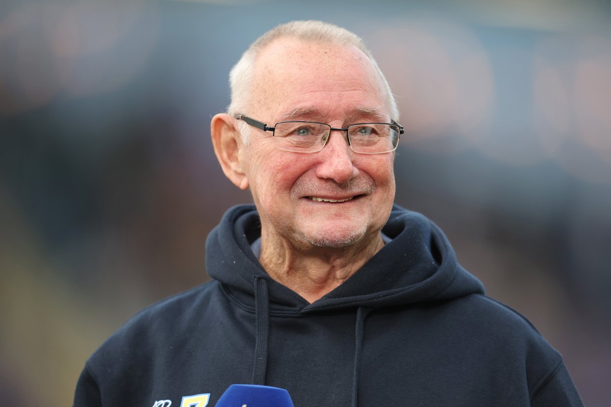 Rob Burrow's father Geoff dies after period of ill health as Leeds Rhinos lead tributes