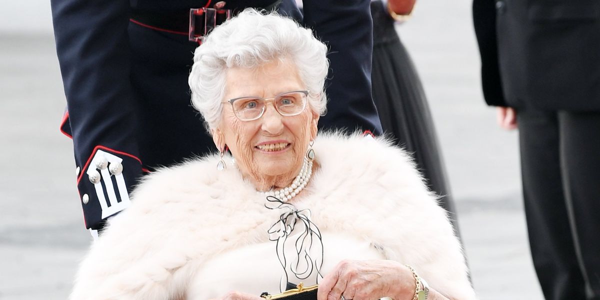 Royal palace confirms princess in hospital with pneumonia Royal palace confirms princess in hospital with pneumonia