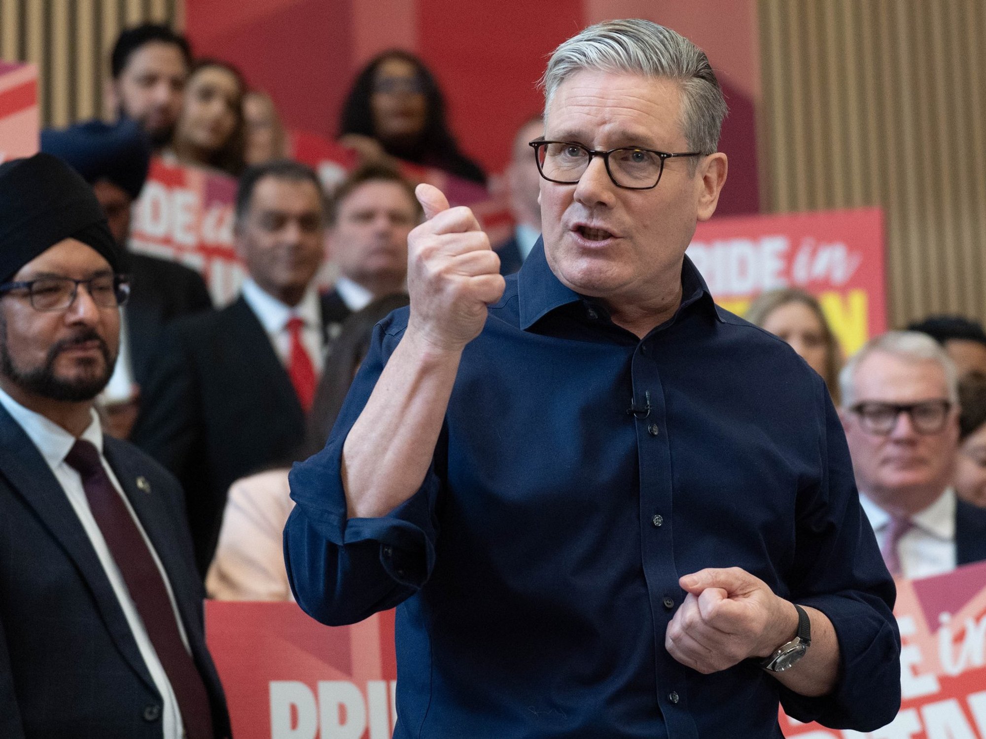Keir Starmer kicks off Labour's local election campaign with promise to 'fight' - as PM braces fo...
