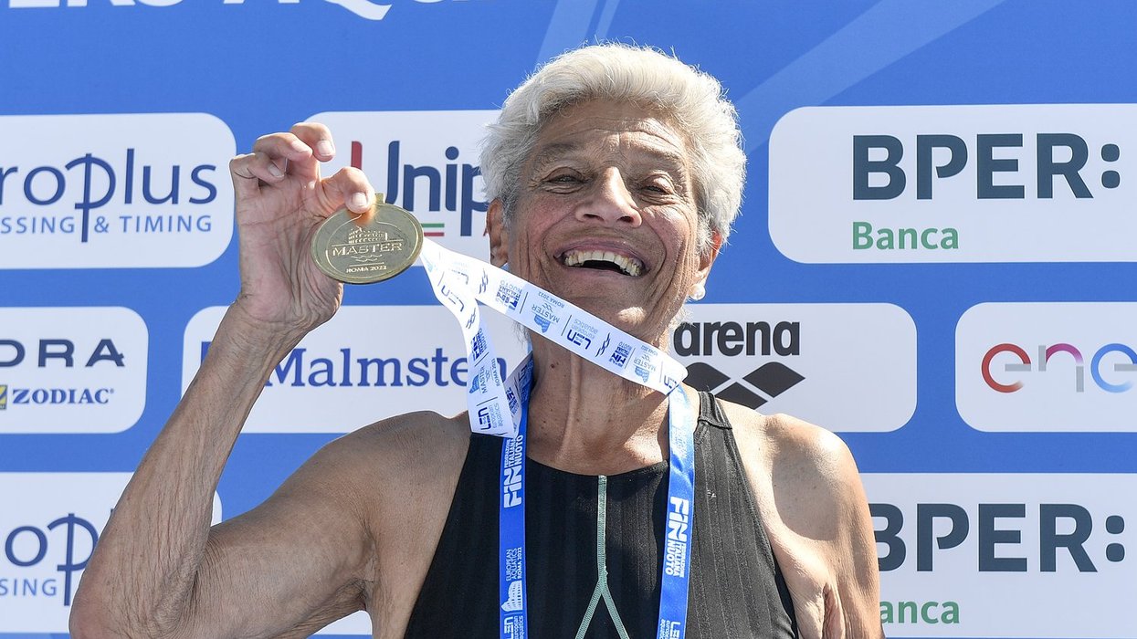 Woman celebrates turning 95 by lighting up swimming competition with five world records