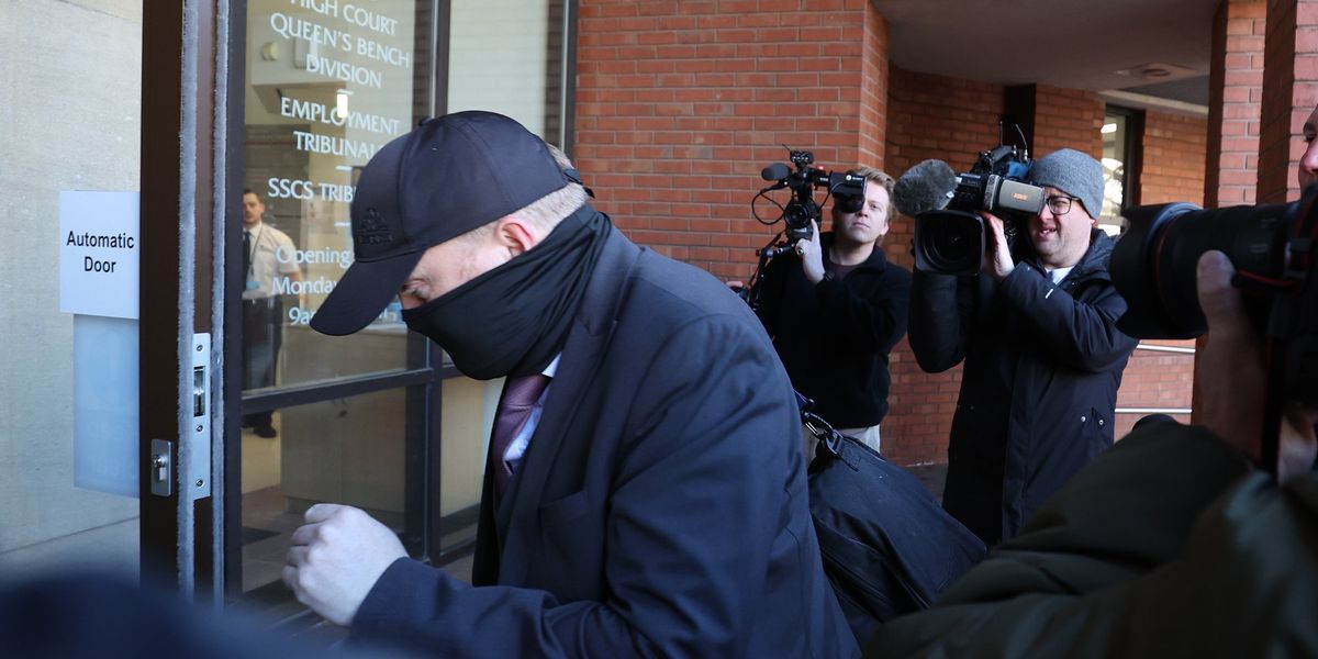 Hull funeral director pleads guilty after preventing burials of 30 bodies and stealing mourners’ donations Hull funeral director pleads guilty after preventing burials of 30 bodies and stealing mourners’ donations