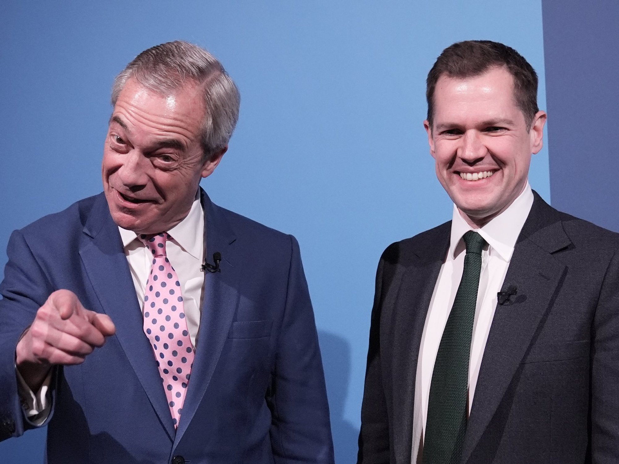 Nigel Farage to take axe to 'woke' civil service as Reform sets out plan to 'phase out gold-plate...