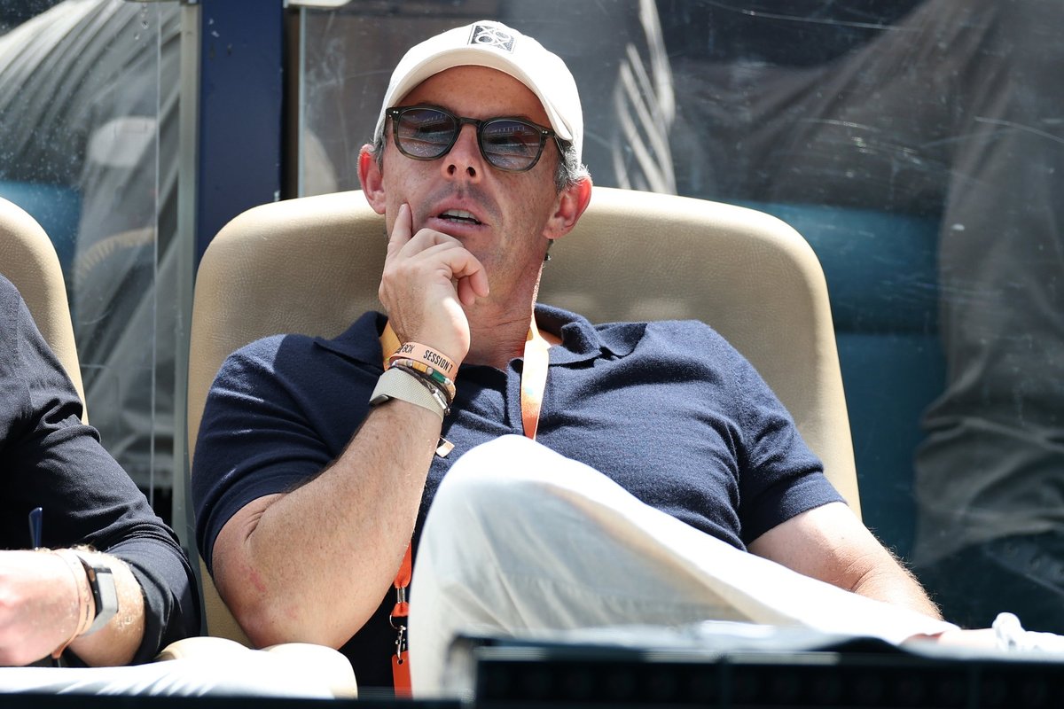 Rory McIlroy suffers double blow ahead of Masters title defence