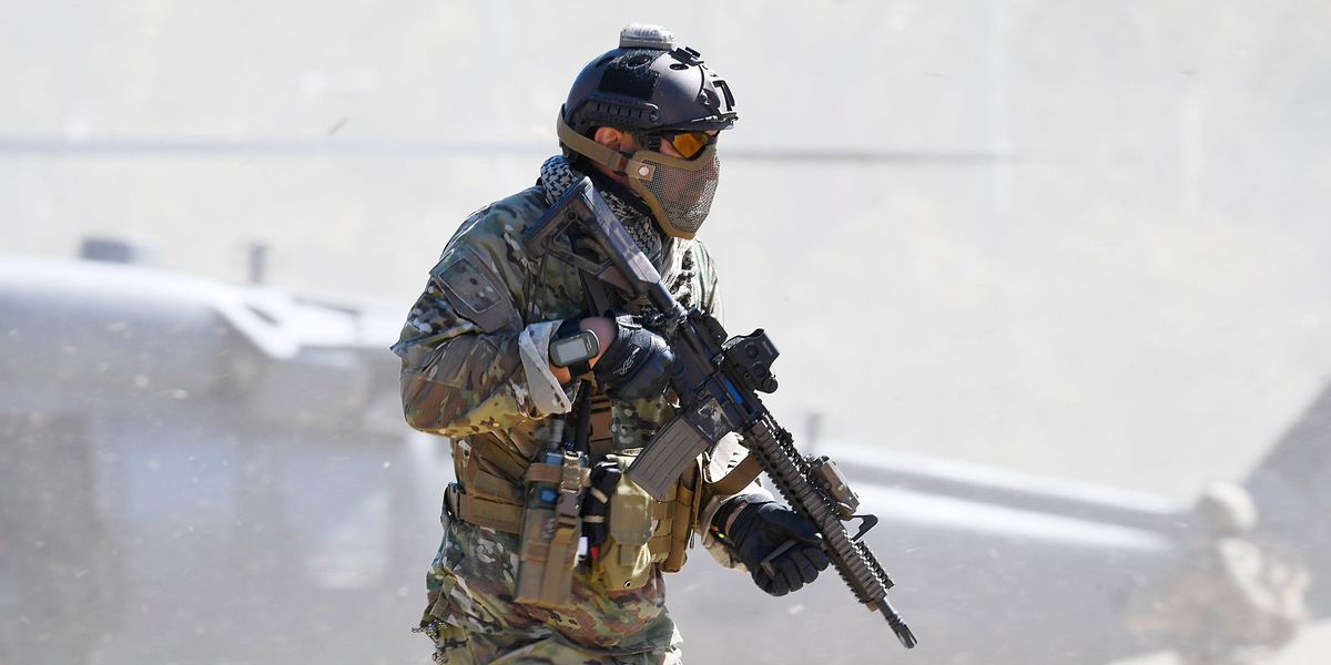 Iran war: US special forces rescue team faces 'harrowing and dangerous ...
