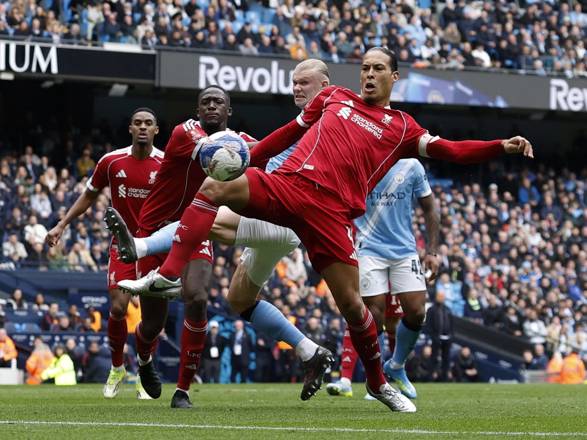 Virgil van Dijk admits Liverpool stars 'gave up' in Man City thrashing