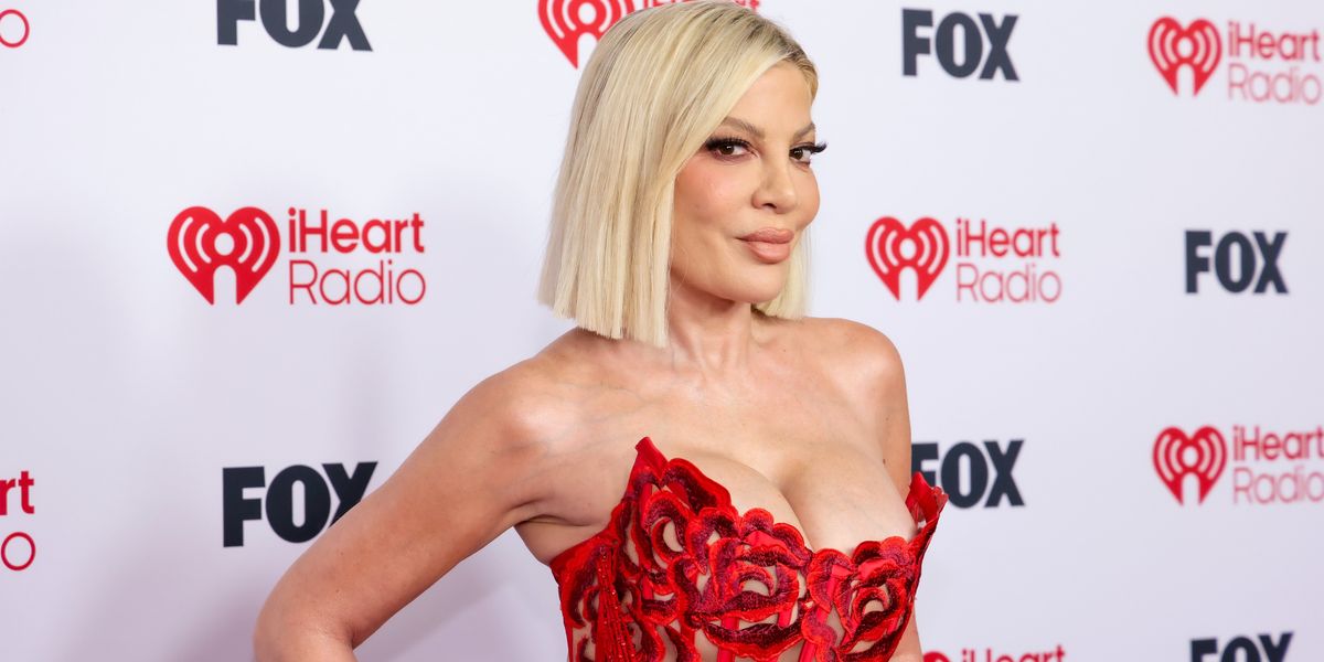 Scary Movie and 90210 actress and her children rushed to hospital following California car crash Scary Movie and 90210 actress and her children rushed to hospital following California car crash