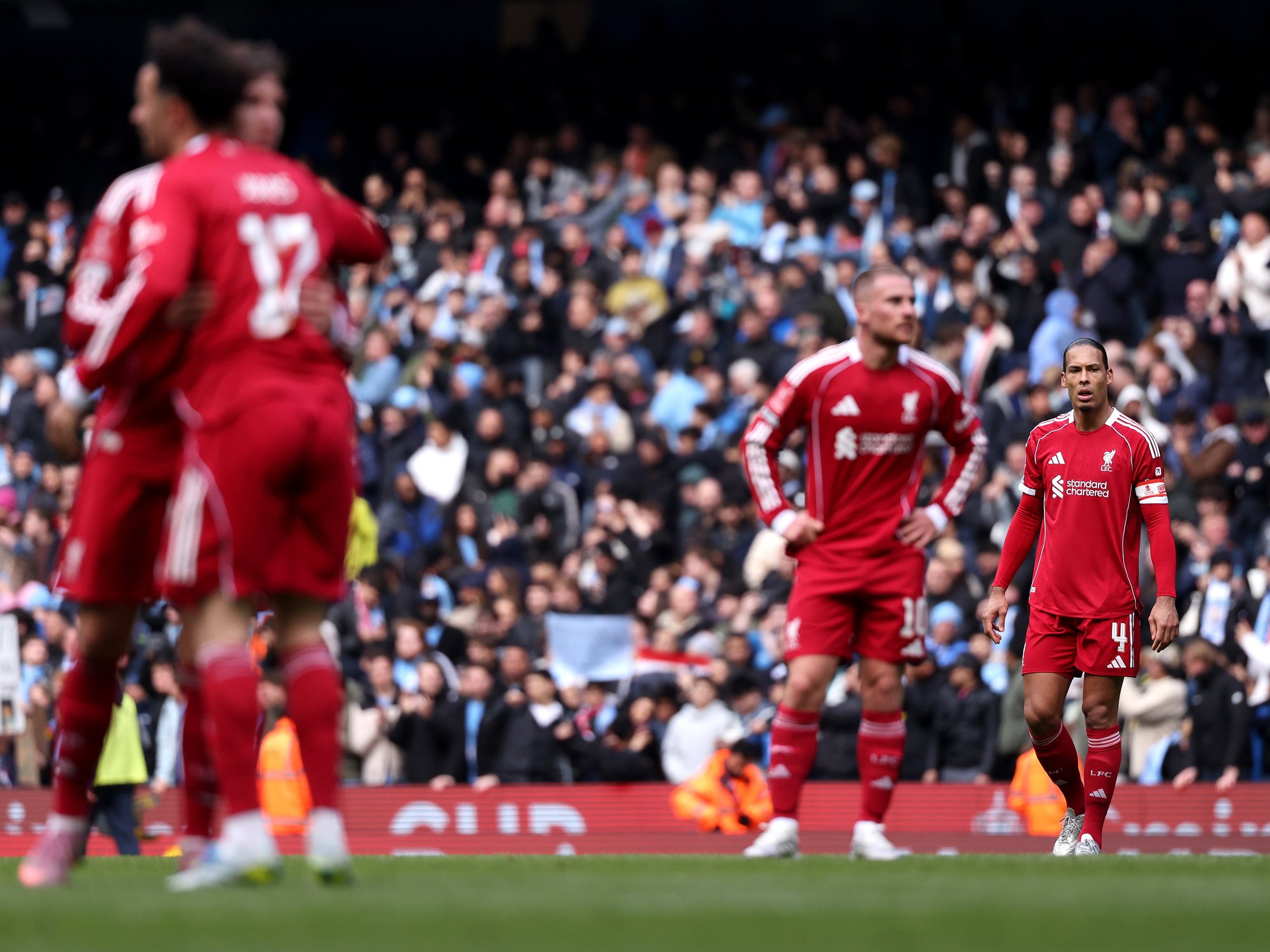 Liverpool players hold emergency meeting as pressure mounts on Arne Slot after Man City battering