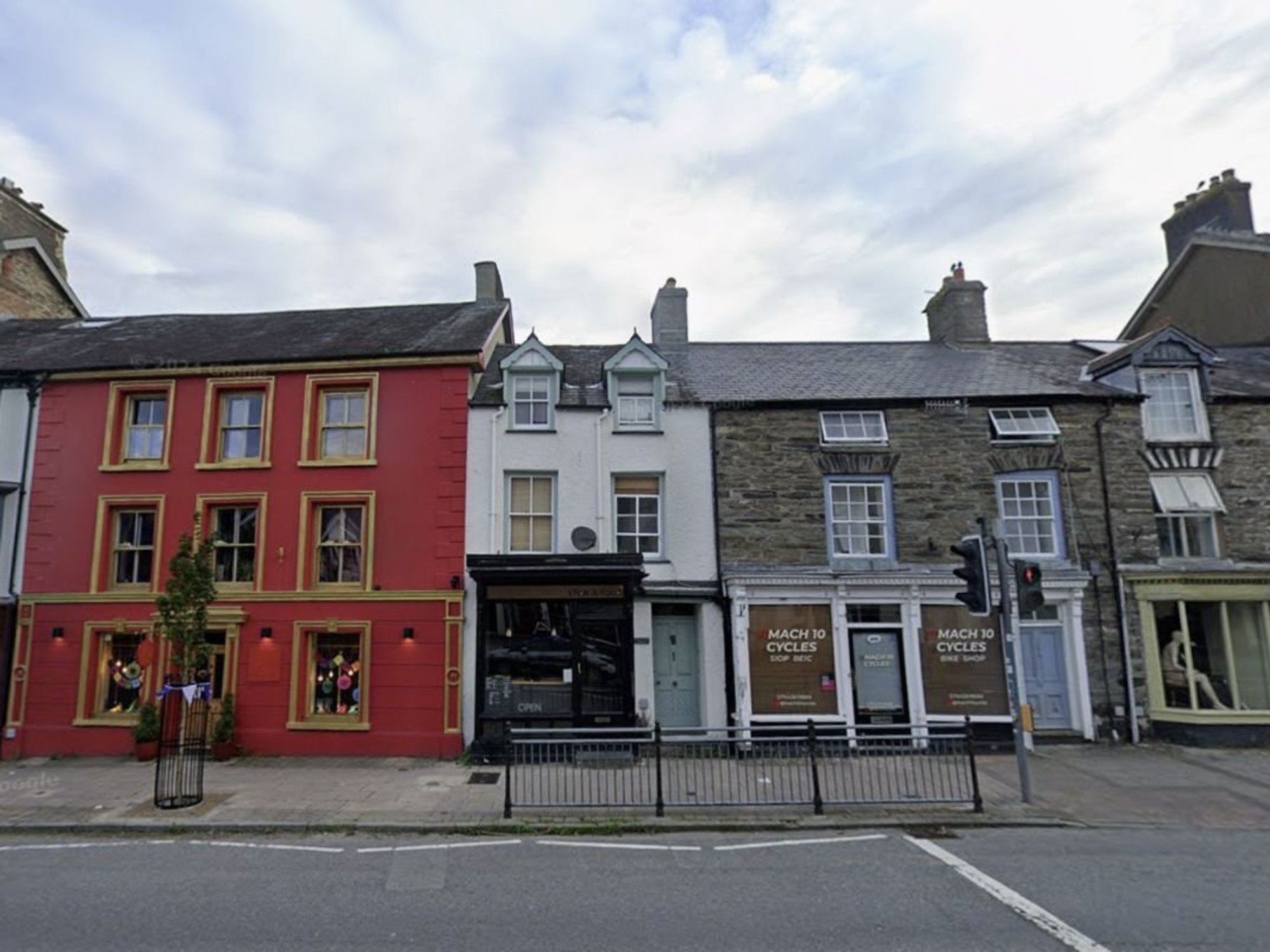 Michelen-listed restaurant announces shock closure just months after picking up national award
