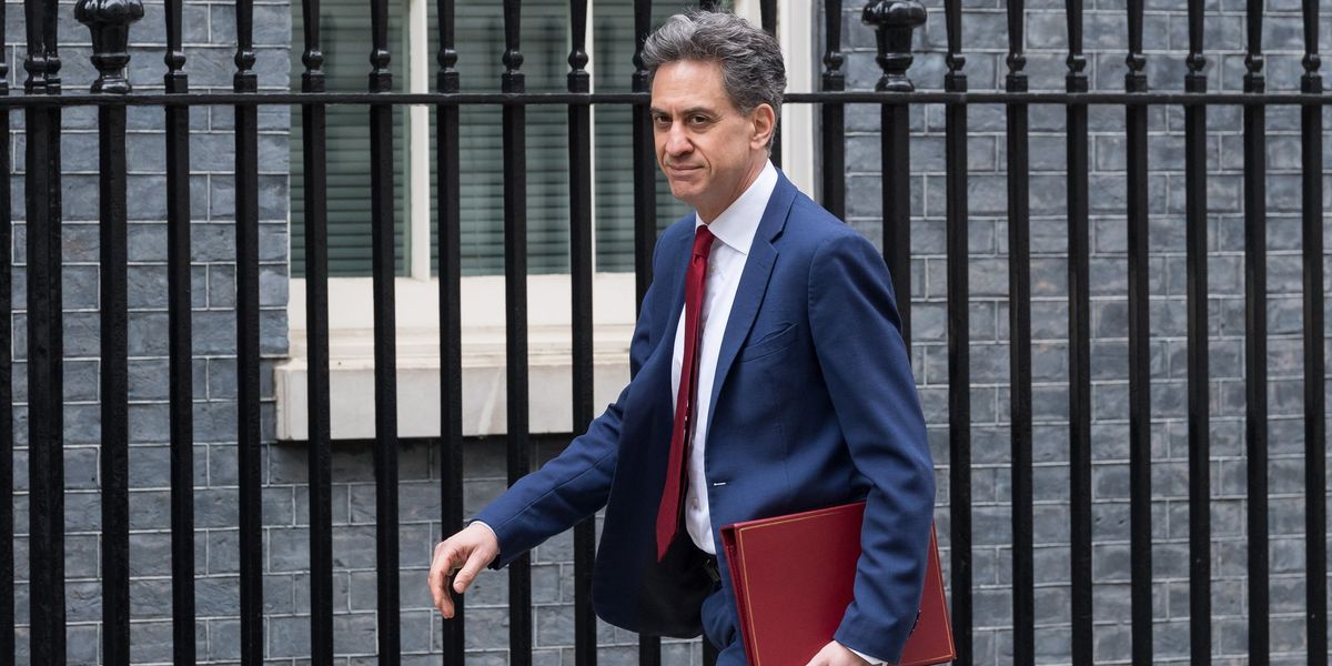 Labour will ‘pay the price’ of Ed Miliband’s North Sea drilling failure as union leaders warn Net Zero will ‘cost seats’ Labour will ‘pay the price’ of Ed Miliband’s North Sea drilling failure as union leaders warn Net Zero will ‘cost seats’