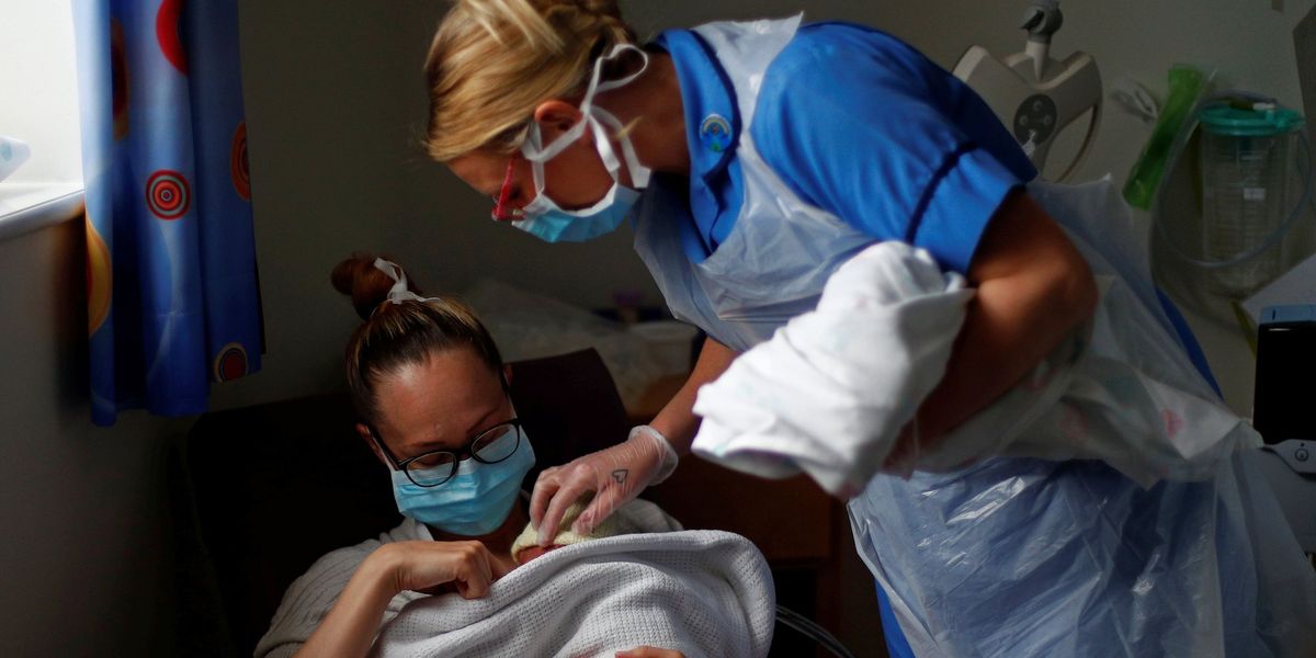 NHS midwives to receive anti-racism training to combat ‘national emergency’ of maternity deaths NHS midwives to receive anti-racism training to combat ‘national emergency’ of maternity deaths