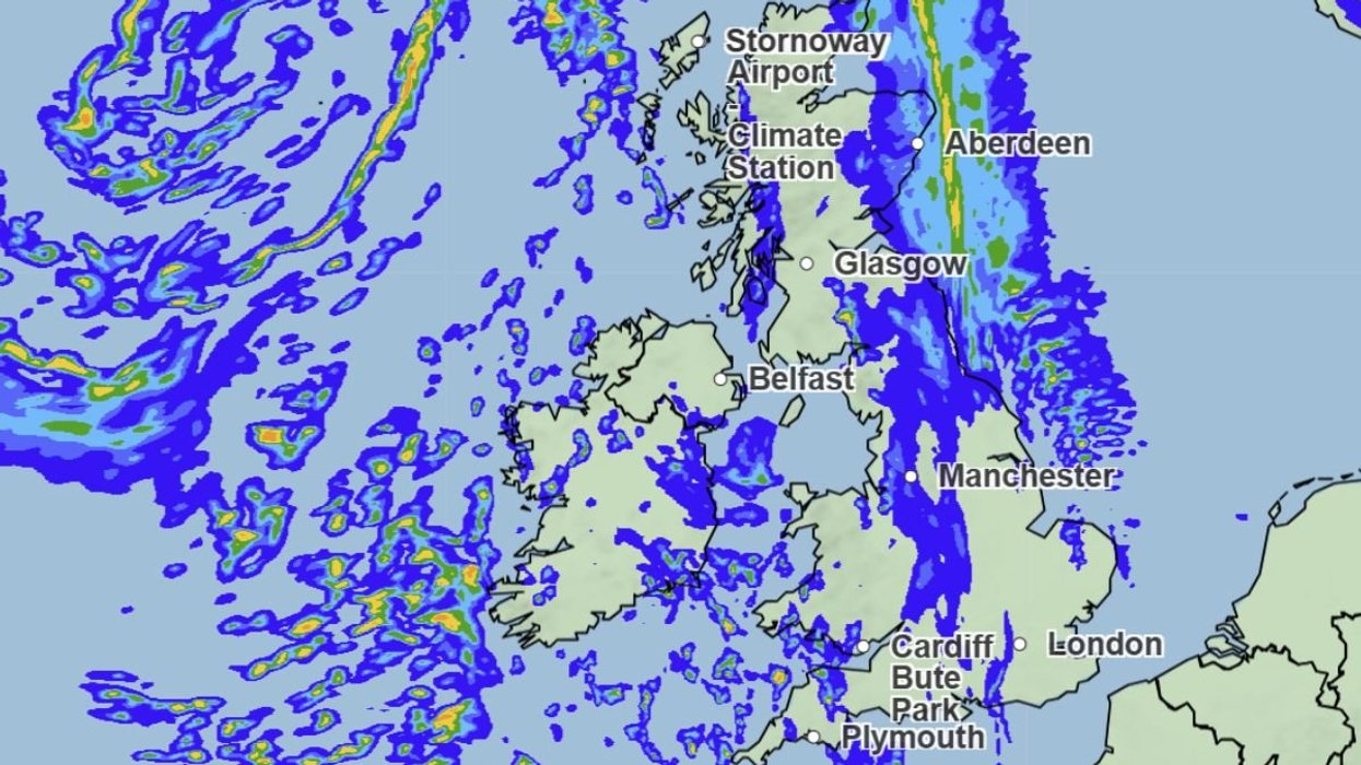 UK weather: Thundery deluge to sweep Britain just hours after 26C mini-heatwave
