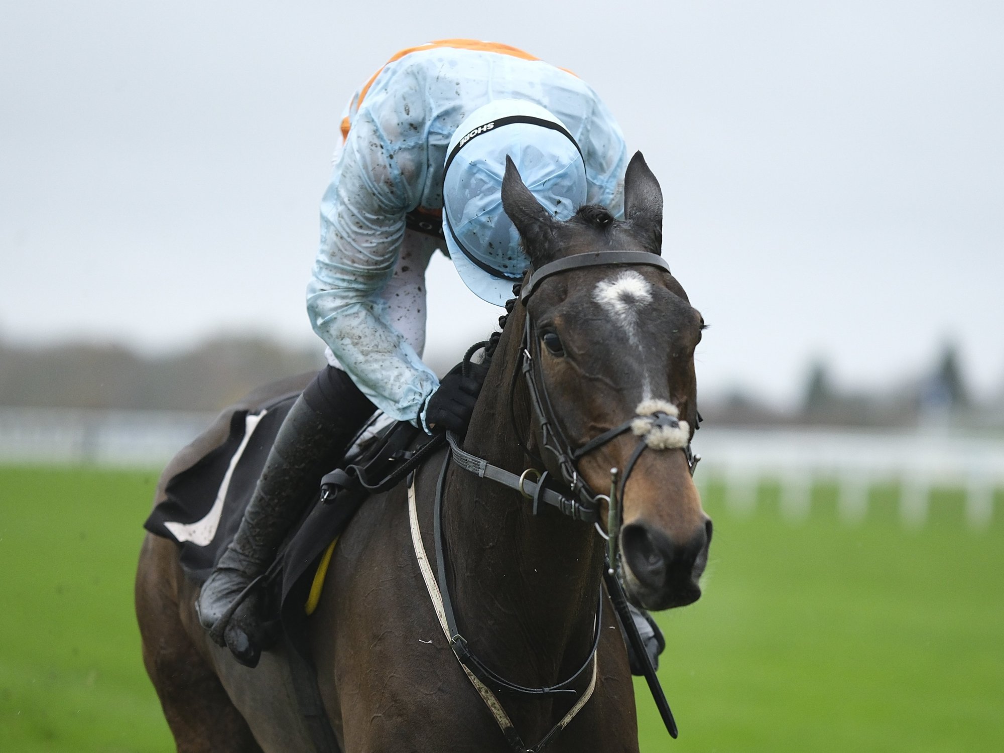 Red Rum trainer's grandson to make Grand National debut with very special good luck charm